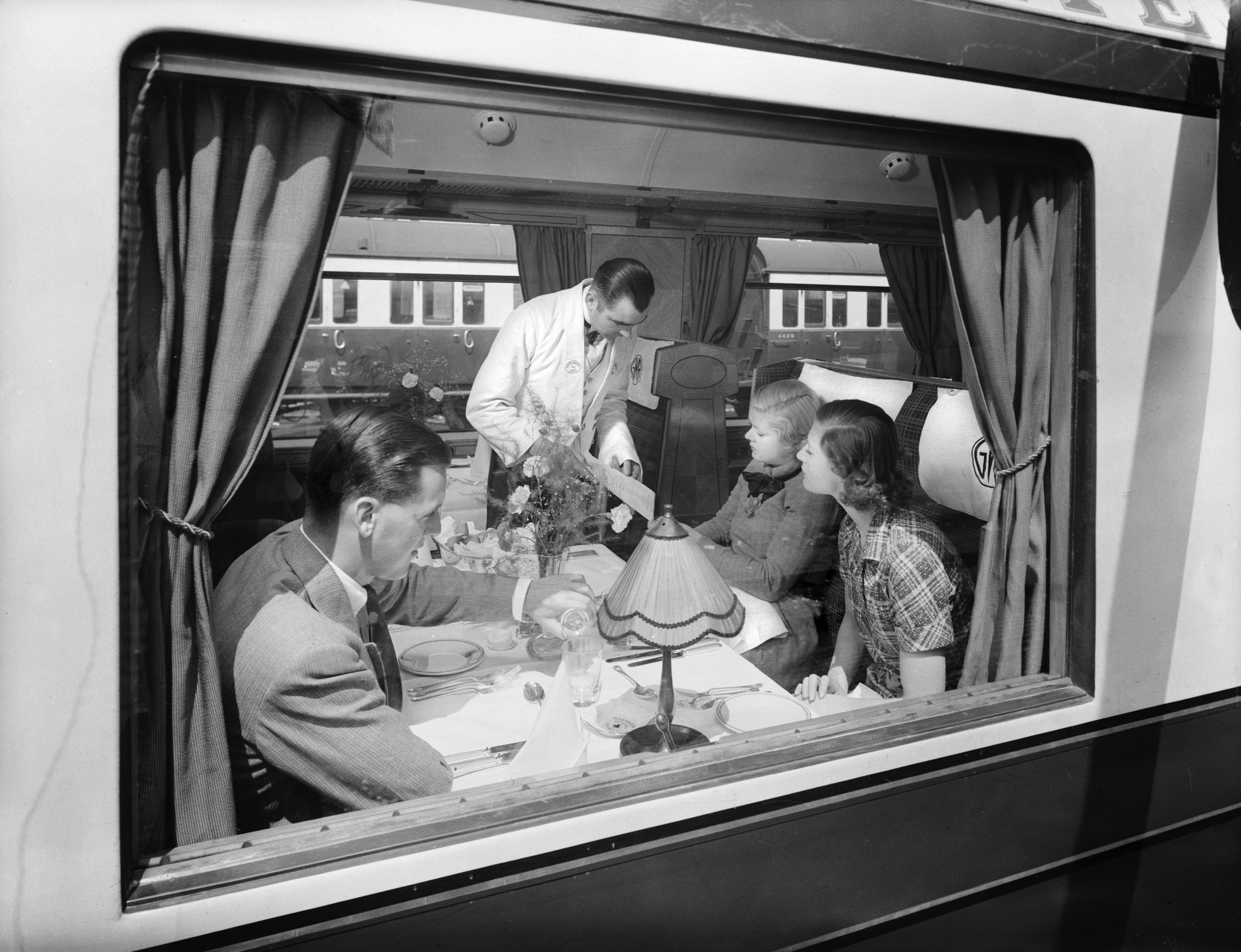 Rail Spotlight: Food & Drinks
